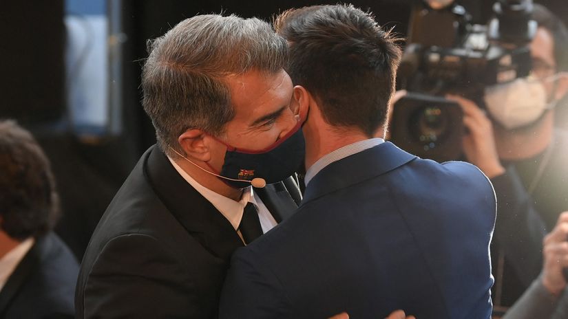 'Messi I love you, and Barcelona loves you'