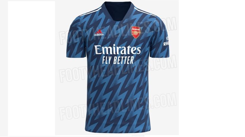 Arsenal's lightning strikes twice