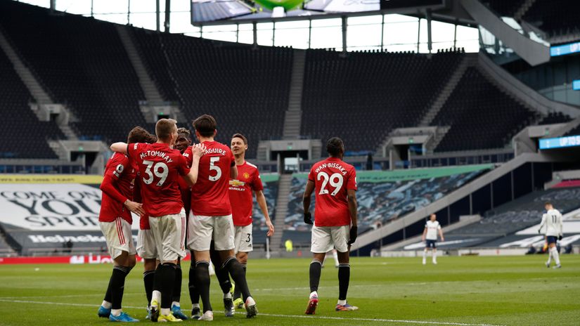 Mourinho suffers another disappointment as Man United beat Tottenham in London