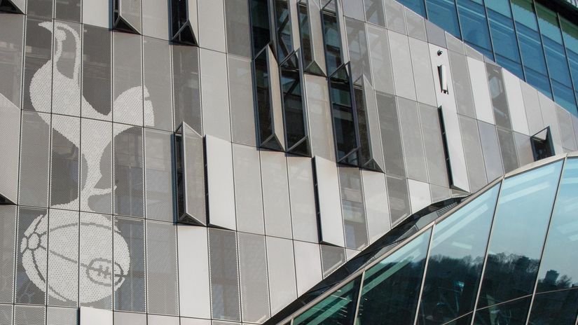 Tottenham desperate for a high-profile manager