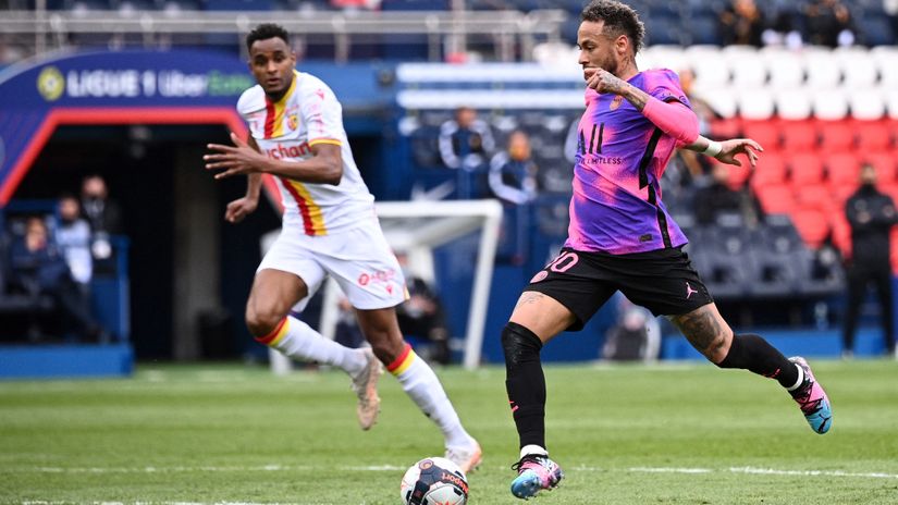 PSG wins with a goal and assist from Neymar