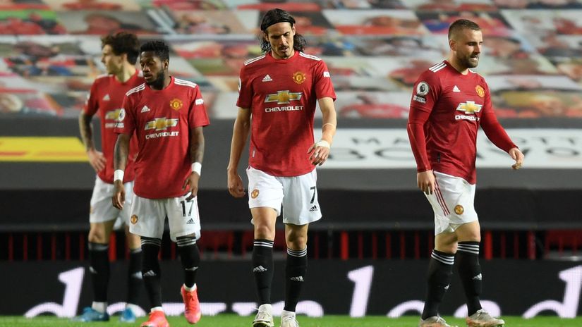 The big derby: Fernandes 'crying' on the pitch and Sane refusing a handshake with Klopp