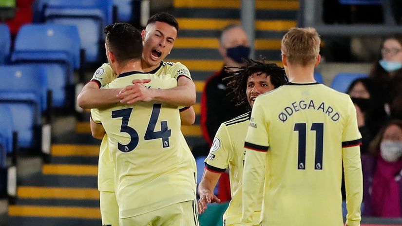 Arsenal snatch a last minute victory as Selhurst Park says goodbye to Roy Hodgson