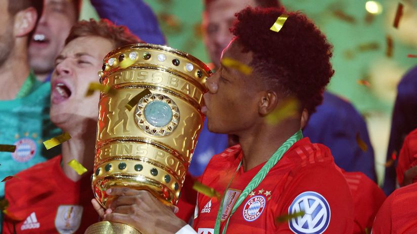 David Alaba arrives in Madrid with Los Blancos deal imminent