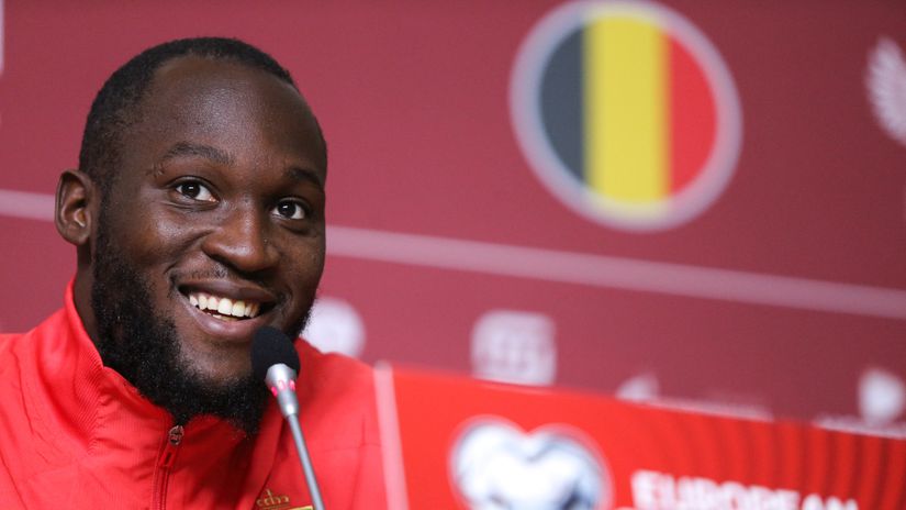 Lukaku frightens Man City and Chelsea by stating he will stay at Inter Milan as the club officially announces Konte's successor
