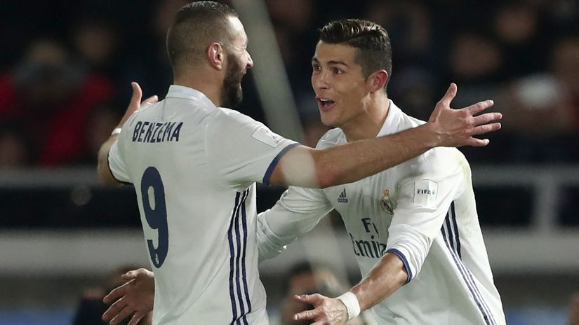 Mourinho: ’Ronaldo was in love with Benzema’