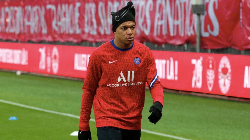 Mbappe hints for the first time on his possible PSG exit