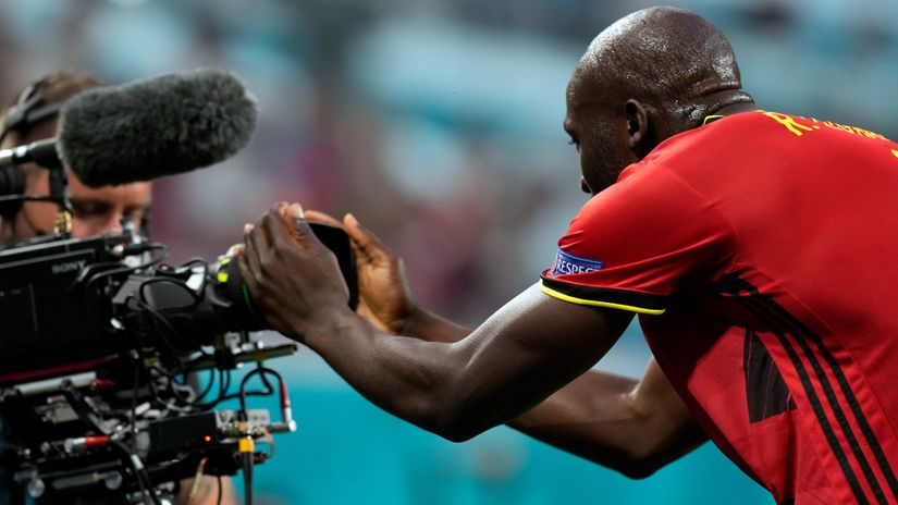 Lukaku trashes Russia on their soil, dedicating a goal to his Inter teammate Eriksen