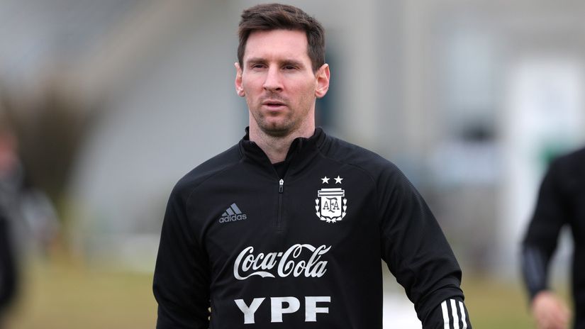 Guinness Book of World Records holders offer Messi a decade-and-a-half deal