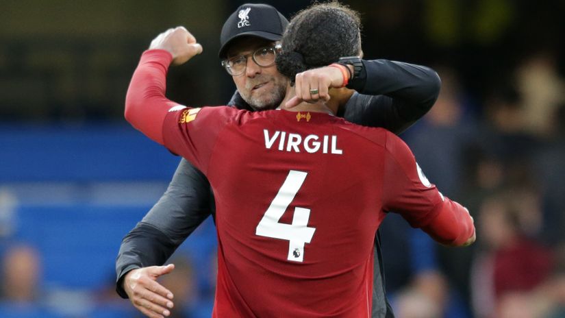 Klop: "Van Dijk looking really good on return from injury"