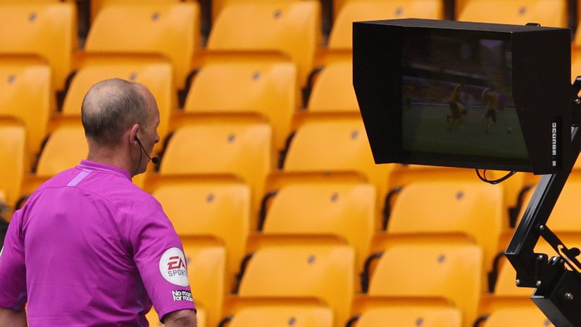 Less Premier League stress - new VAR rules presented to the clubs