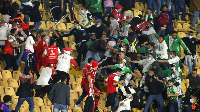 Too happy after Covid-19 relaxation: Fans clash in Columbia in a first match after 500 days