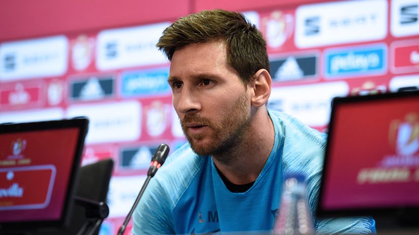 Departing Messi to give press conference Sunday at Camp Nou