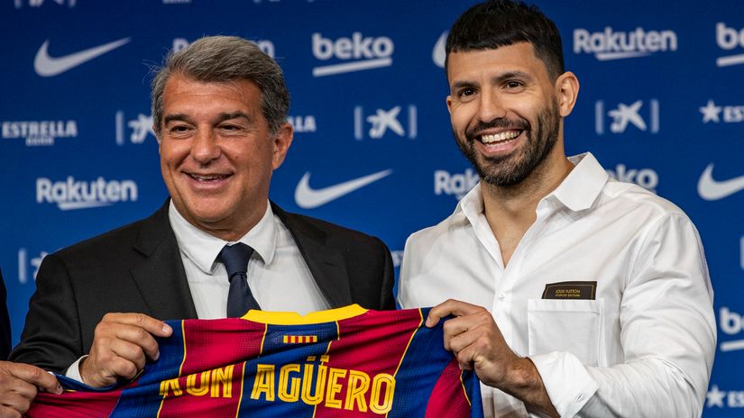 Barcelona are doing their best to make their own players and fans look like idiots