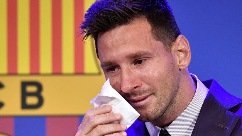 Barcelona in tears as their beloved Leo bids farewell in press conference: I gave everything for this shirt