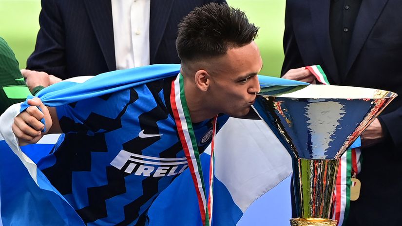Inter are falling apart! Tottenham have agreed a fee to land their deadly forward Lautaro Martinez