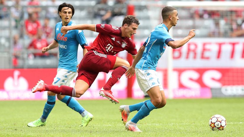 Pavard's serious injury completes nightmare pre-season for Bundesliga holders