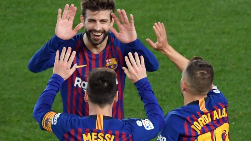 The poisonous triangle between Barca’s president, players and fans after Messi’s departure