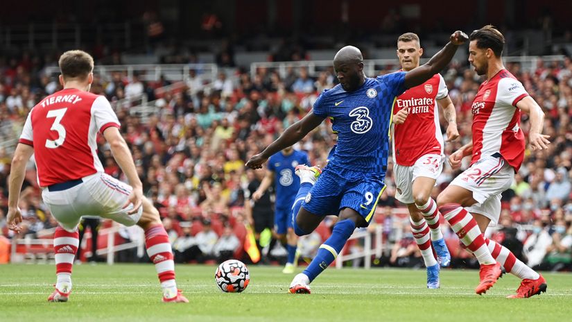 Romelu Lukaku marks his England return with a goal as Chelsea show class in the drubbing of Arsenal