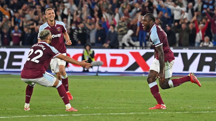Michal Antonio and ruthless Hammers annihilate Leicester in an action-packed drubbing in London