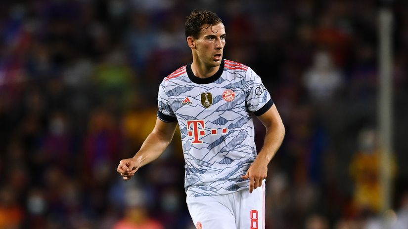 Bayern continue with their great business plan - Goretzka at Allianz Arena until 2026
