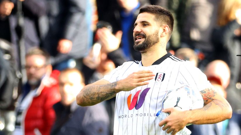 Birds fly, fish swim, Mitro scores goals