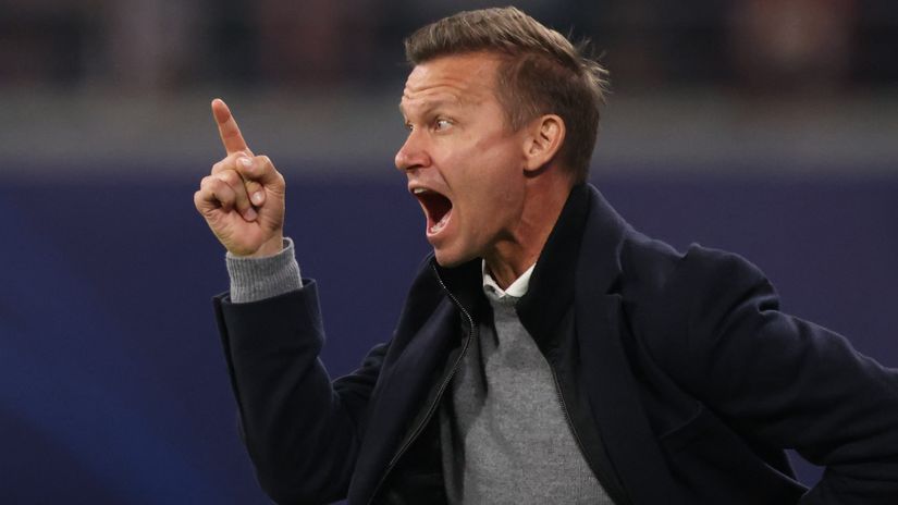 Raging Red Bulls boss slams ref who looked like he was going to ask Neymar for an autograph