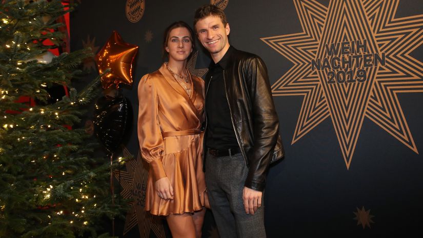 Thomas Muller's wife banned his Manchester United move
