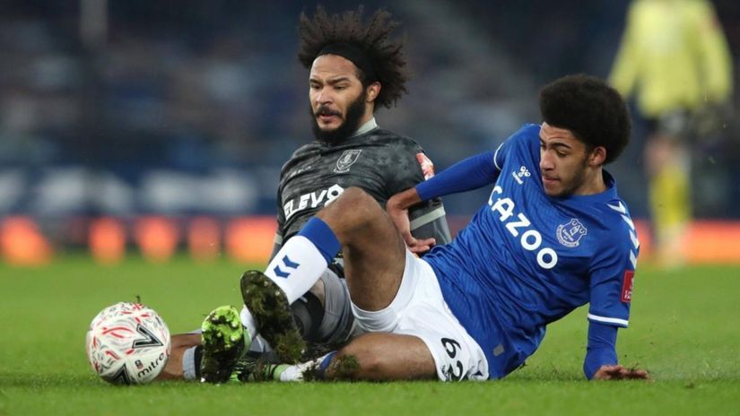 Kenyan midfielder knocking on Everton’s first team after impressing Benitez