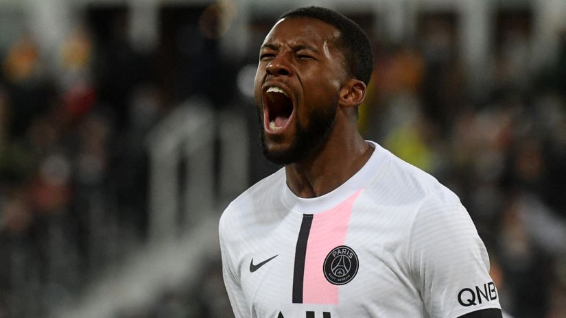 Play me or let me go: Gini's Parisian days are filled with frustration