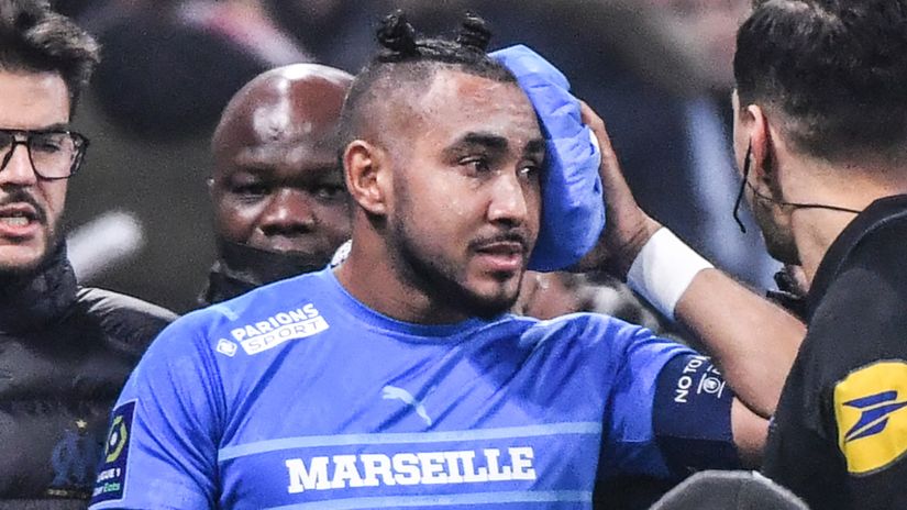 Dimitiri Payet keeps getting bottles to his face, Lyon keep shooting themselves in the foot