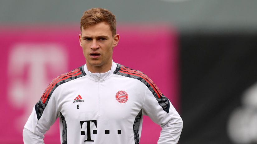 One of Bayern's pillars changes his mind on getting jabbed