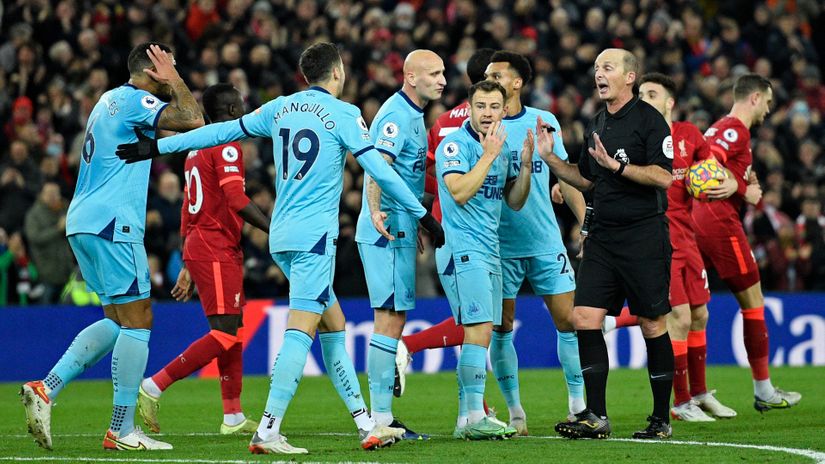 Newcastle furious over Liverpool equalizer, Trent: 'We didn't cheat'