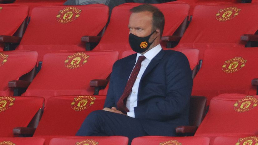 Woodward steps down, Arnold is the new boss