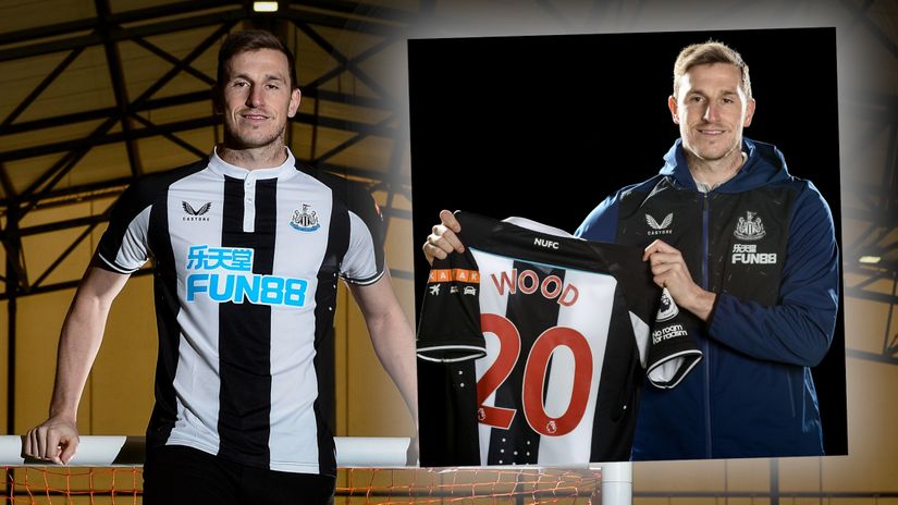 Magpies add Wood to strengthen their nest