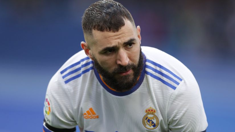 Benzema's Sunday afternoon: Missed a penalty, suffered an injury and was robbed