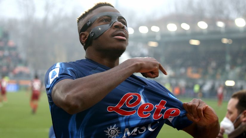 Osimhen is back and firing! Napoli jump in between the Milan rivals
