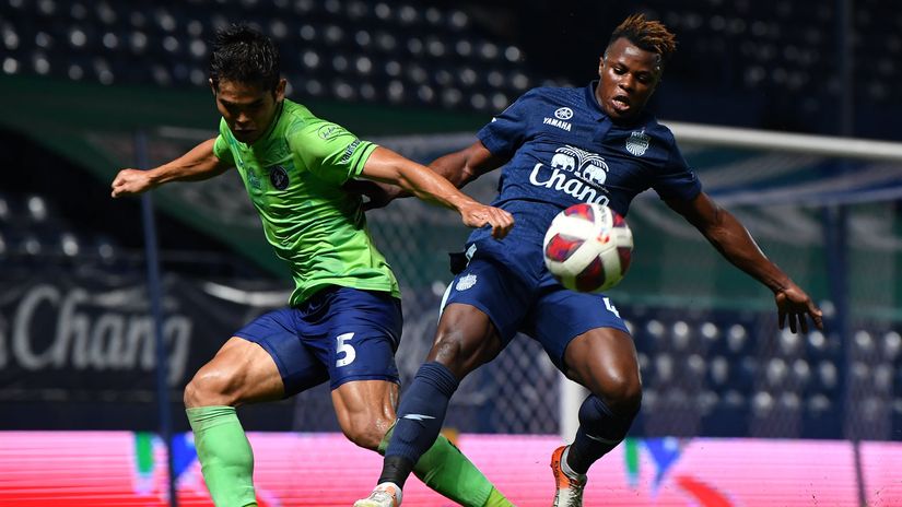 Timbe on target as Buriram United advance to Cup quarters