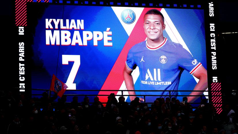 Mbappe - Real Madrid - Mbappe - Real Madrid - Mbappe - Liverpool... Wait what!?
