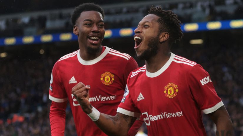 The war of the Roses is still raging! Manchester thump Leeds in the battle of two Uniteds