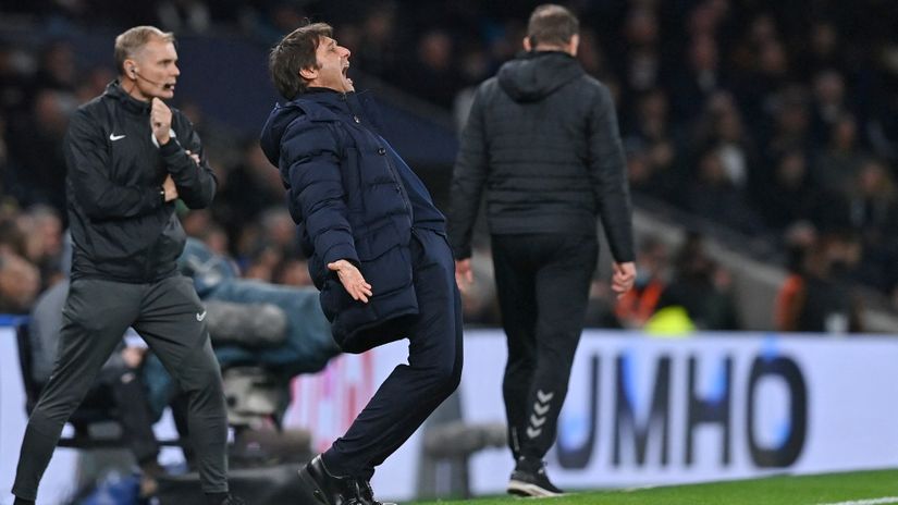 Conte: 'This is a disaster, I cannot continue like this'