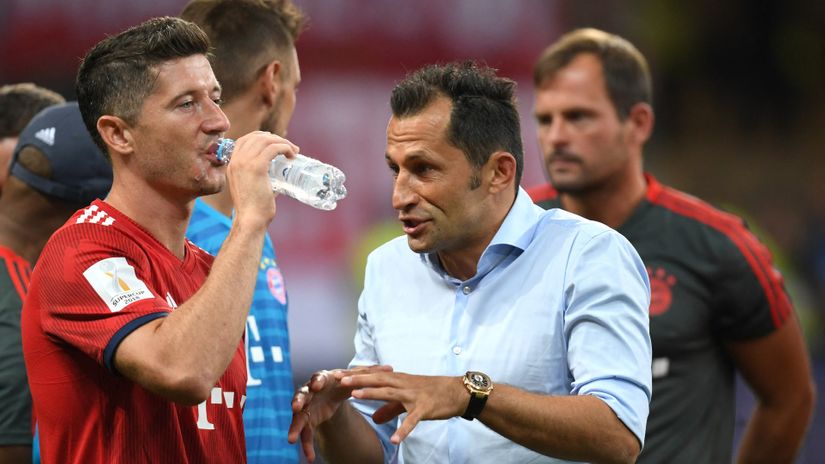 Brazzo won't sell Lewandowski, but the Pole is unaware of that