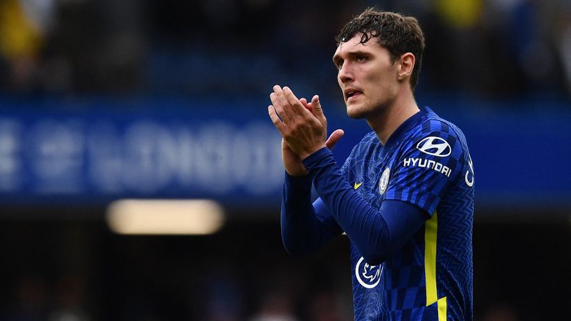 Christensen agreed terms with Barca, Azpilicueta given more time to decide