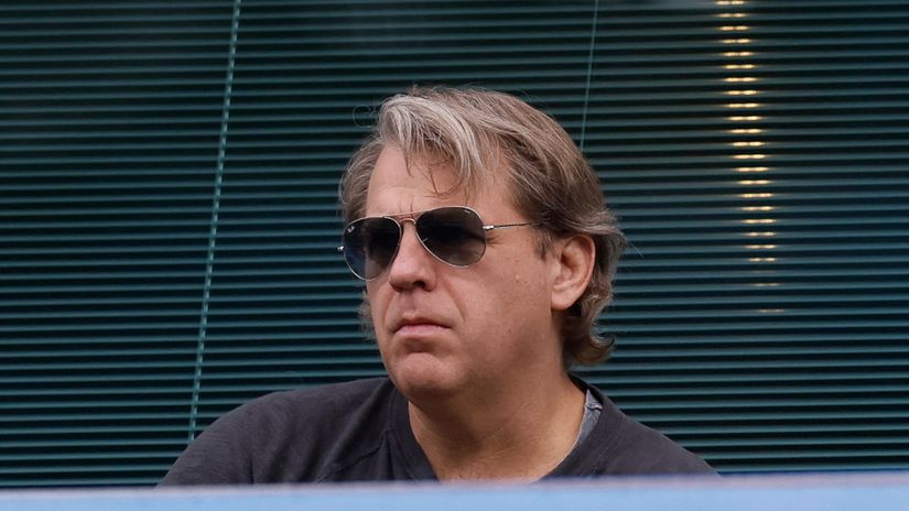 Should the London Blues fear the Man United's Glazers scenario?