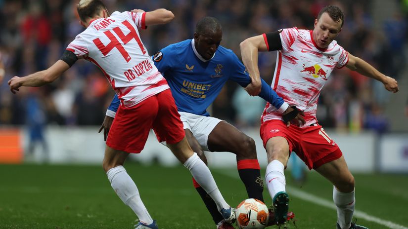 Rangers and Frankfurt roll back the years for retro Europa League final